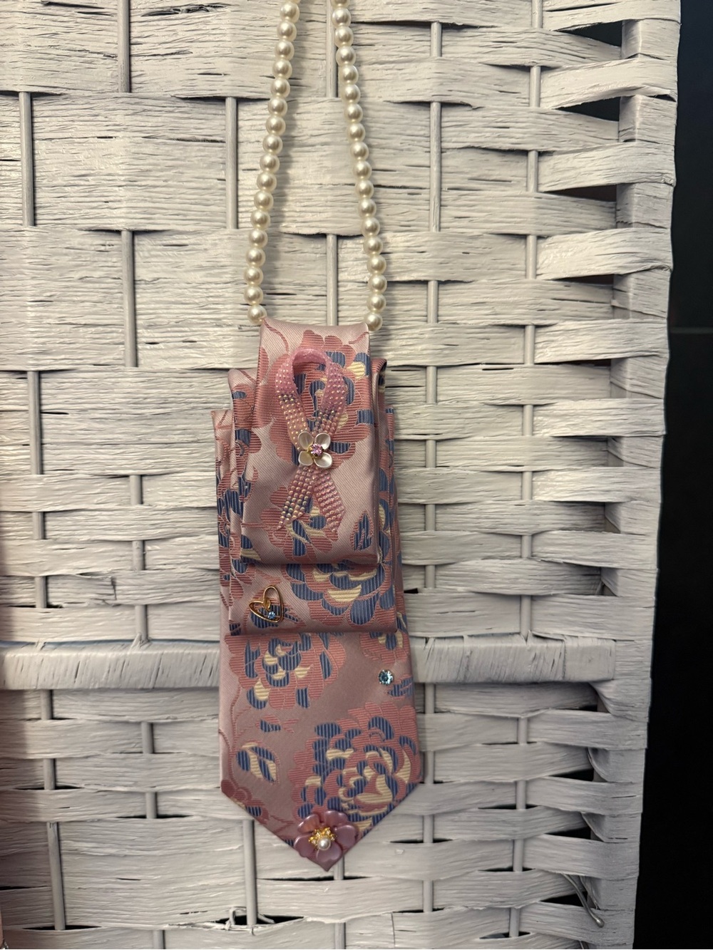 Amour — Breast Cancer Awareness Silk Blend Tie Necklace - Picture 2 of 5